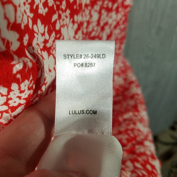 Lulu's Dress Small Red Floral Print High Neck Swing 26-249LD Back Keyhole - Picture 10 of 15
